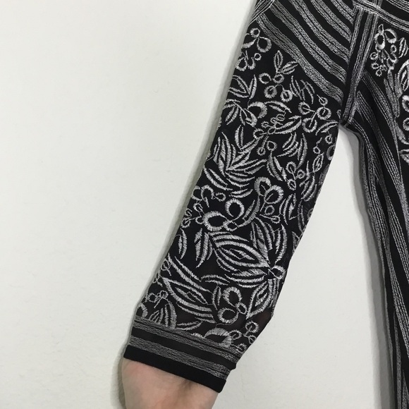 NIC+ZOE Sheer Dress/ Coverup - Picture 4 of 7